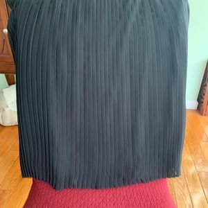 No name black pleated skirt